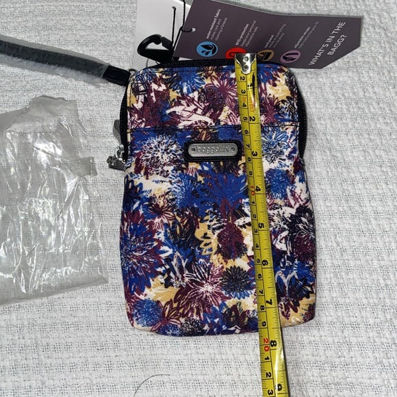 Nwt baggallini Take Two Large RFID Bryant Crossbody Bag - Picture 7 of 9